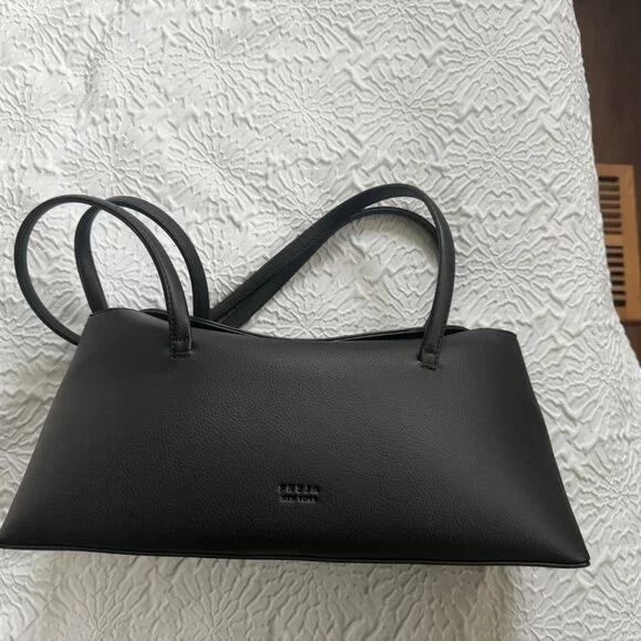 Freja New York Gorgeous Chrystie Bag - Picture 2 of 3